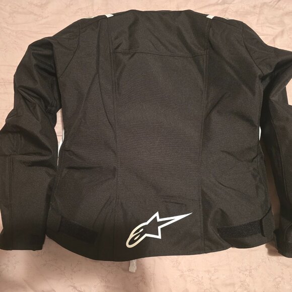 Stella T-SPS V2 Waterproof Jacket - Picture 4 of 6